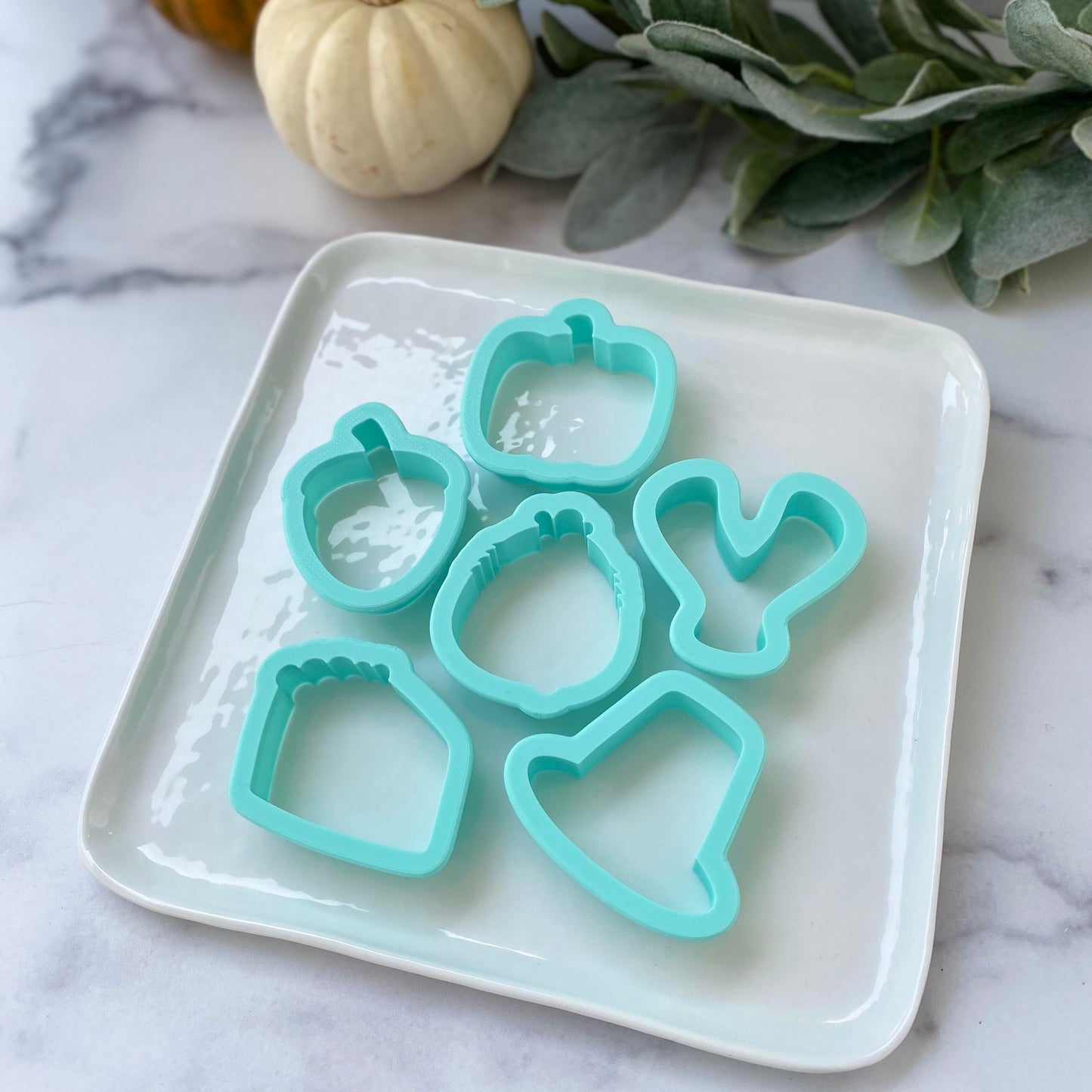 Mini Thanksgiving Cookie Cutters - Set of 6 or Individuals - Acorn, Pilgrim Hat, Turkey, Wishbone, Pumpkin, Pie - Size 2” to 2.25”