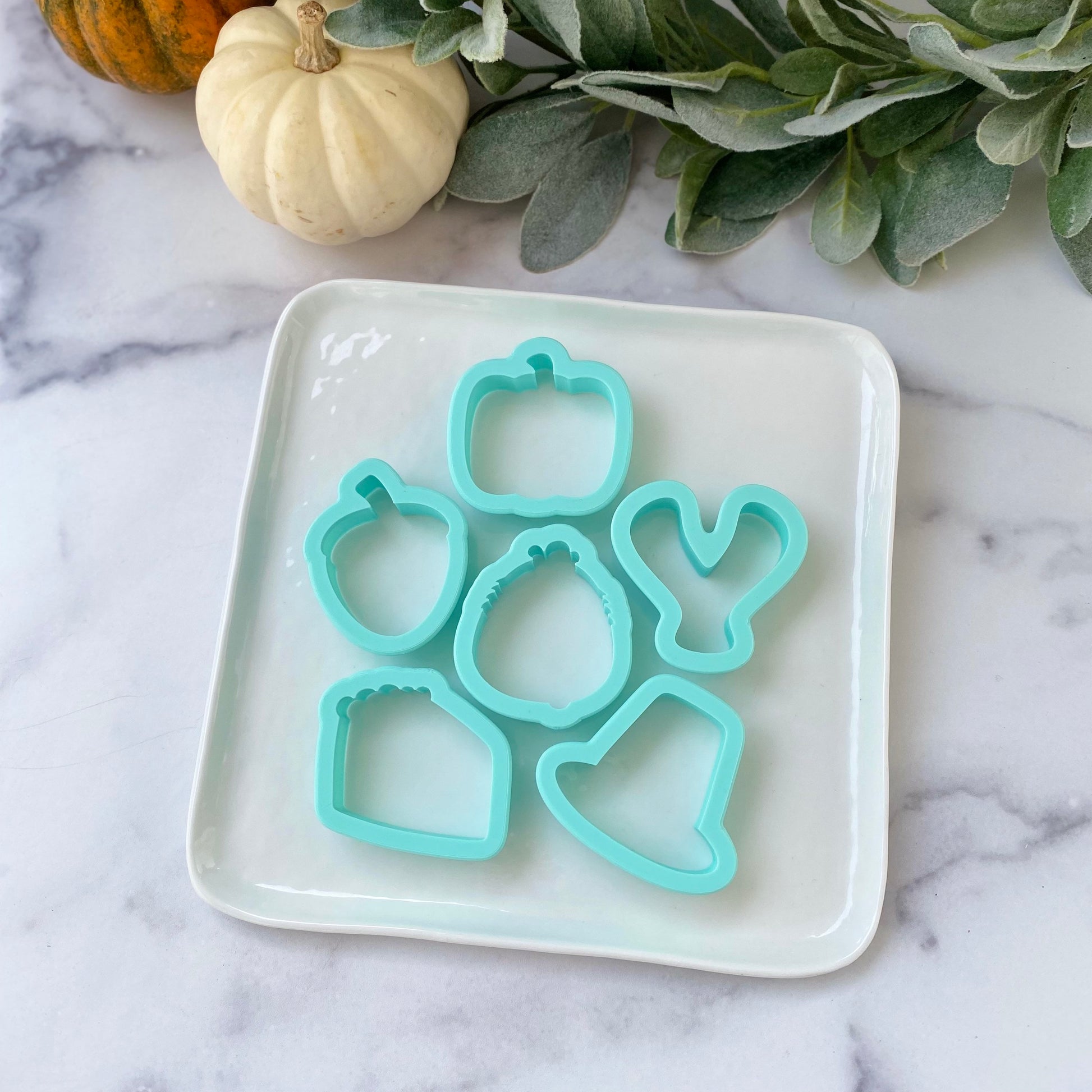 Mini Thanksgiving Cookie Cutters - Set of 6 or Individuals - Acorn, Pilgrim Hat, Turkey, Wishbone, Pumpkin, Pie - Size 2” to 2.25”