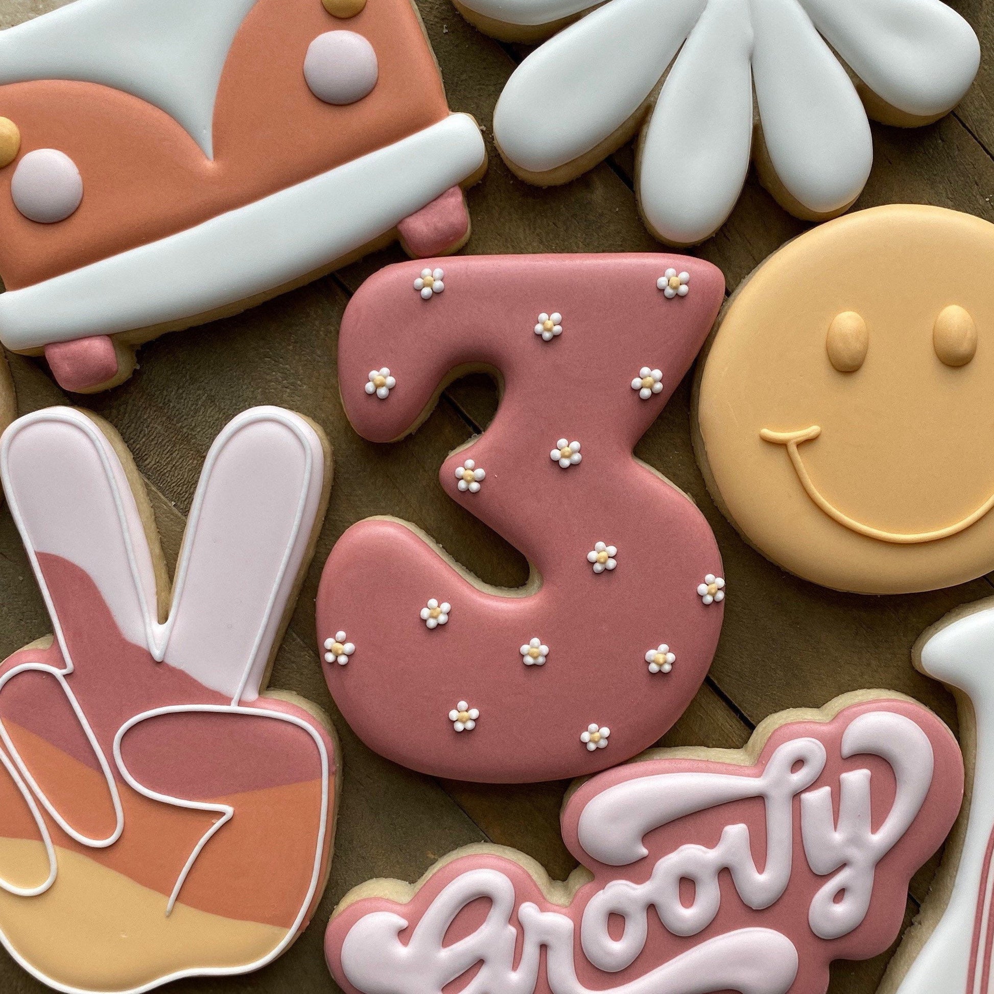 Retro Number Cookie Cutters - Fun, Groovy Font - Double Digit Numbers 10 to 19 - Perfect for Birthday Cookies and Hippie Theme Sets