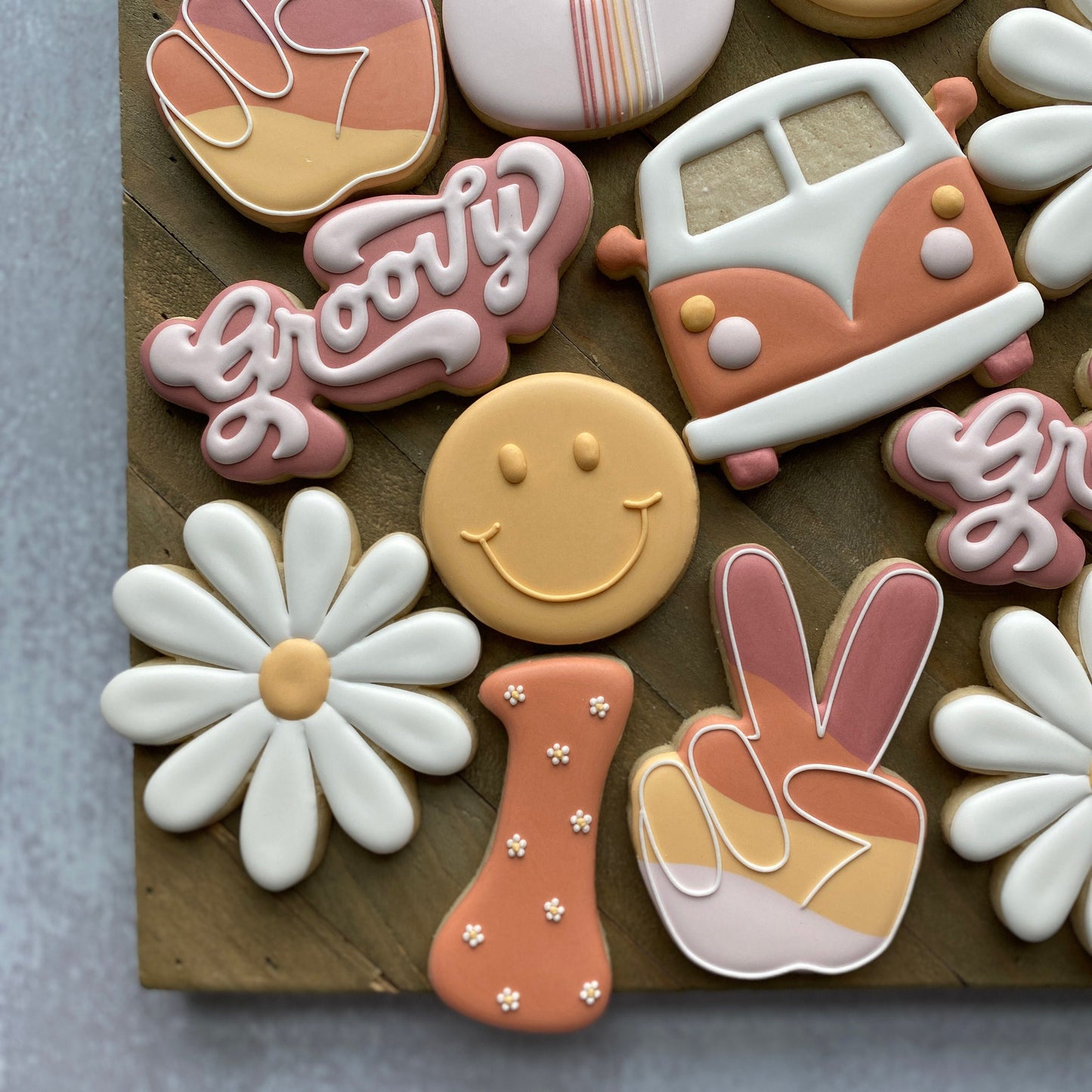 Groovy Camper Van Cookie Cutter - Perfect for 70s, Disco, Summer, and Hippie Sets - Cutter for Dough, Fondant, Clay, and More (#CCK466)